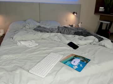 See Maxim_burn online Now @ fap.tw