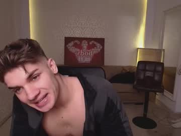 See Maxkaiden online Now @ fap.tw