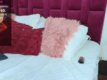 See Maxowen_ online Now @ fap.tw