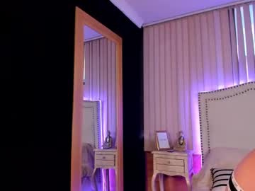 See Mayajhons online Now @ fap.tw