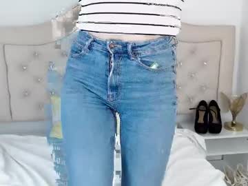 See Mayakinky online Now @ fap.tw