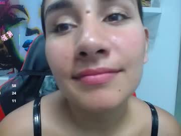 See Maylin_hornyy19 online Now @ fap.tw