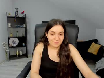 See Melissawiliam online Now @ fap.tw