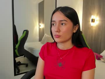 See Mia_slora online Now @ fap.tw