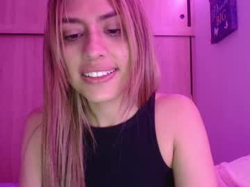 See Miacollings1 online Now @ fap.tw