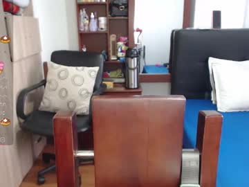 See Miia_big1boobs online Now @ fap.tw