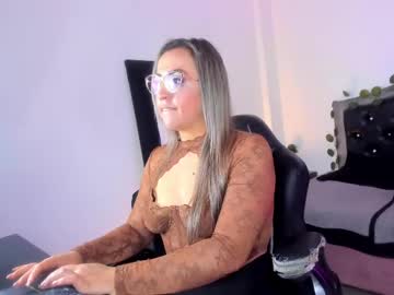 See Miia_blond_ online Now @ fap.tw