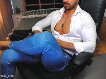 See Mikestrip online Now @ fap.tw