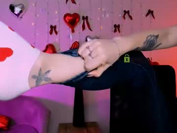 See Miss_courtney online Now @ fap.tw