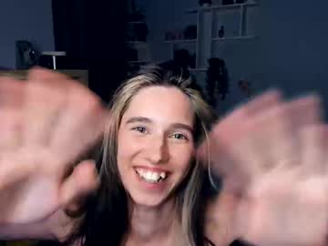 See Misschaotic_ online Now @ fap.tw