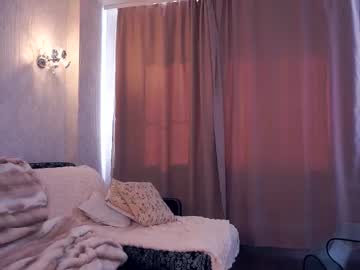 See Moiregathright online Now @ fap.tw