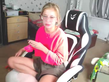 See Molly_barbie online Now @ fap.tw