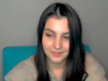 See Monica_bellaa online Now @ fap.tw