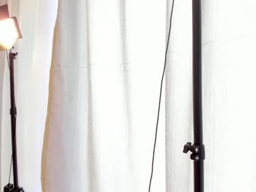 See Moon_angels online Now @ fap.tw