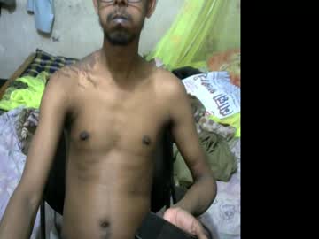 See Moso999 online Now @ fap.tw