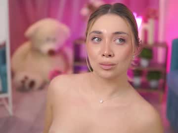 See Nadyablue online Now @ fap.tw