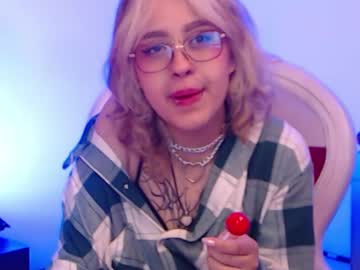 See Nekohimemiya online Now @ fap.tw