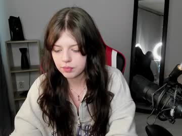 See Nellysunrise_1 online Now @ fap.tw