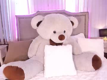 See Nia_malkova online Now @ fap.tw