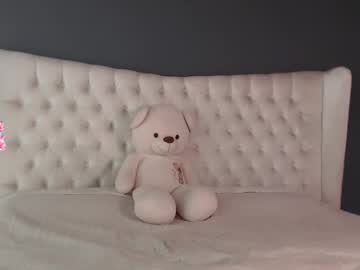 See Nichole_bree online Now @ fap.tw
