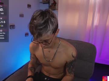 See Nick_bangover online Now @ fap.tw