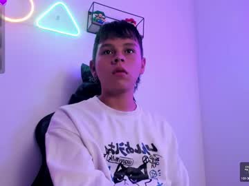 See Nico_leroy online Now @ fap.tw