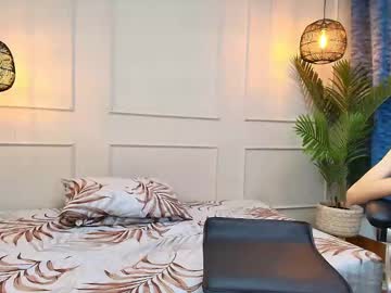 See Nikki_vesper online Now @ fap.tw