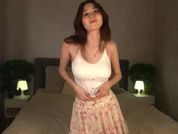 See Noreenaliff online Now @ fap.tw