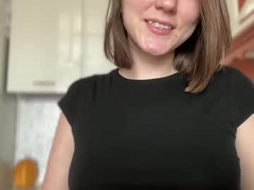 See Nursedoll online Now @ fap.tw