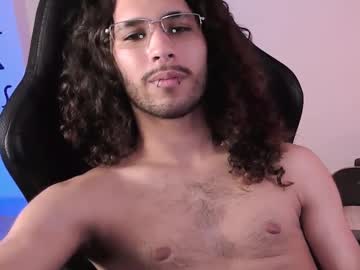 See Oezack__ online Now @ fap.tw