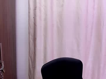 See Oriana_guzman online Now @ fap.tw