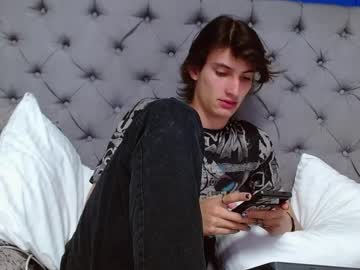 See Orion_galax online Now @ fap.tw