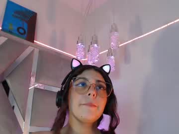 See Paola_lyon online Now @ fap.tw
