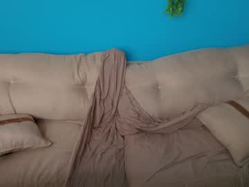 See Paulinne_clark online Now @ fap.tw