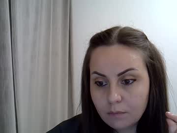 See Pineapple375 online Now @ fap.tw