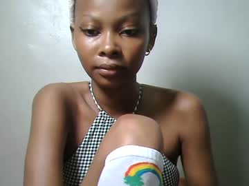 See Pinky_lov online Now @ fap.tw