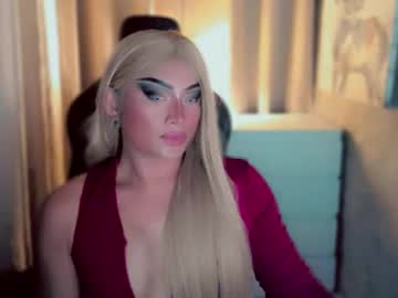 See Queenarthalia online Now @ fap.tw