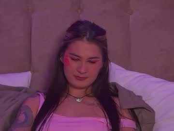 See Rachellsimpson online Now @ fap.tw