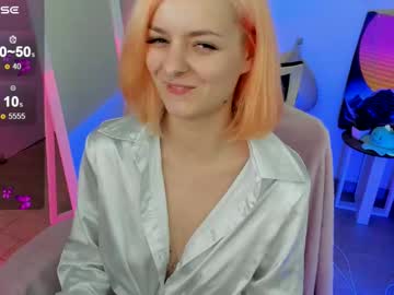 See Red_bestie_ online Now @ fap.tw