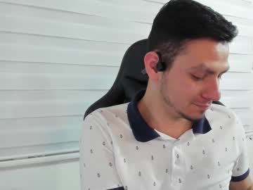 See Rick_diesel online Now @ fap.tw