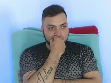 See Robert_leroy online Now @ fap.tw