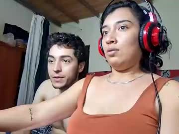 See Robin_h00t online Now @ fap.tw