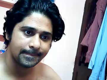 See Rokky25 online Now @ fap.tw