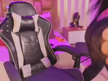 See Romy_0 online Now @ fap.tw