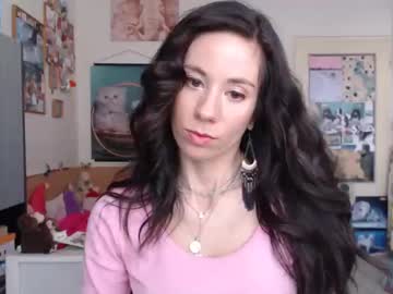 See Roselynsun online Now @ fap.tw