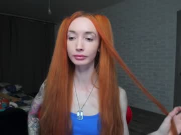 See Roxy_silver online Now @ fap.tw