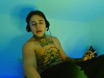 See Ryan_blake1 online Now @ fap.tw
