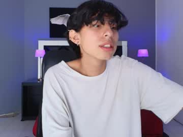 See Ryo_fem online Now @ fap.tw