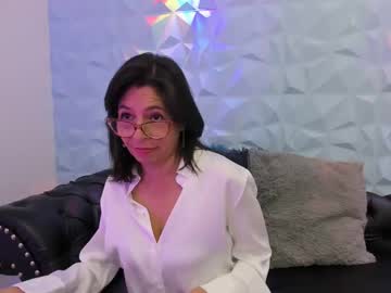 See Sabinadeluxe_cg online Now @ fap.tw