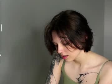 See Sabinekansky online Now @ fap.tw